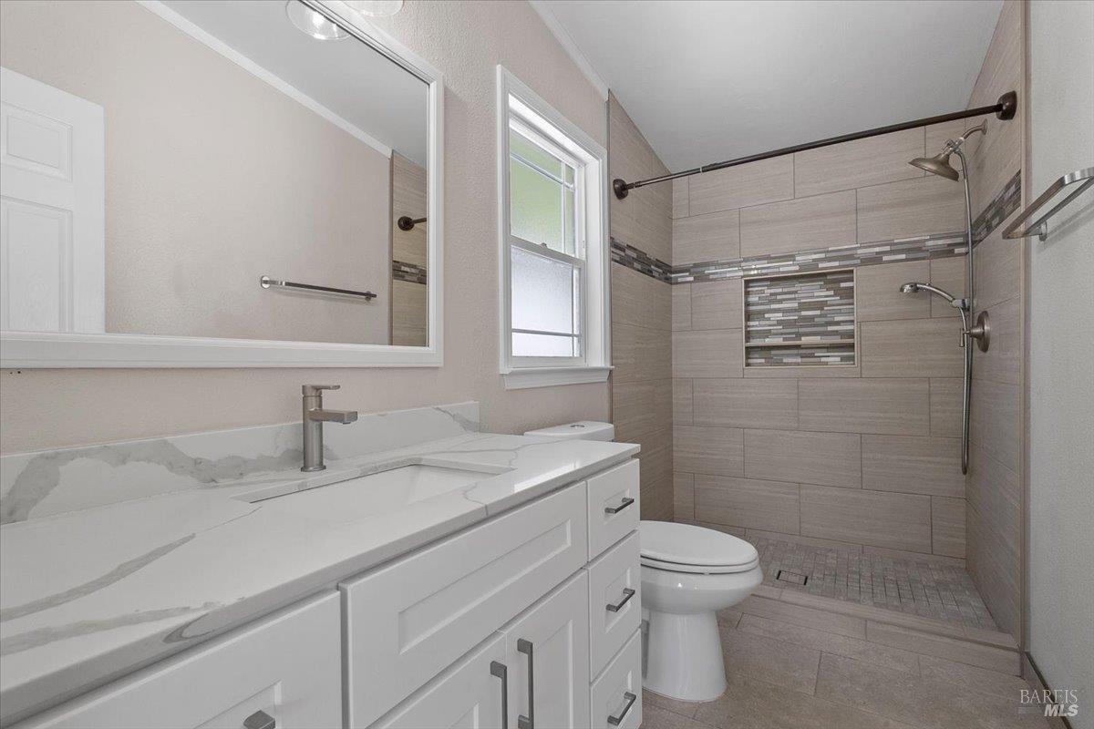 124 Estrella Drive Rohnert Park CA 94928