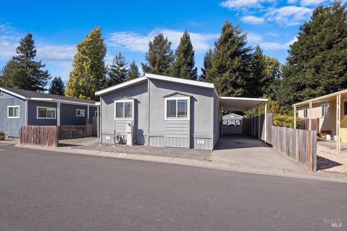 124 Estrella Drive Rohnert Park CA 94928