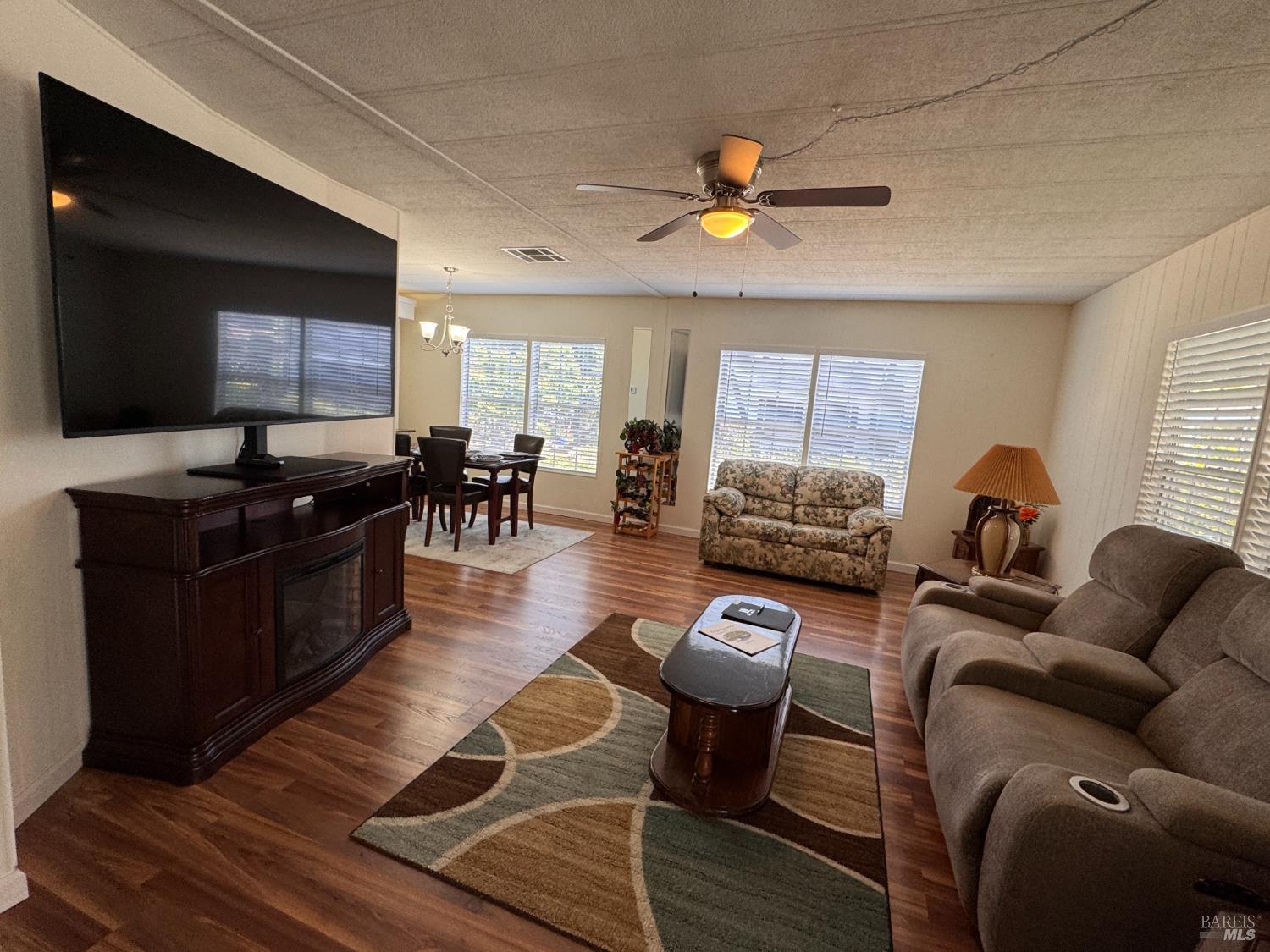 96 Glenoak Court Santa Rosa CA 95409