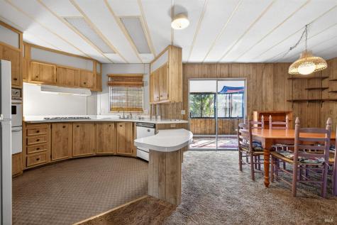 902 Corte Amarillo Rohnert Park CA 94928