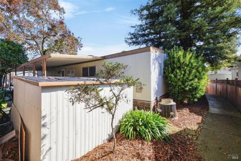 902 Corte Amarillo Rohnert Park CA 94928