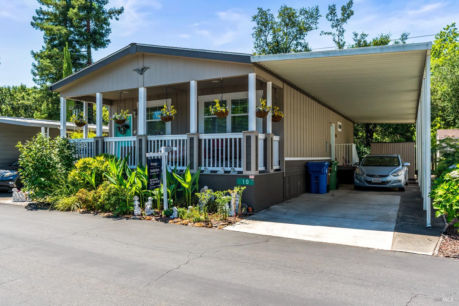 2412 Foothill Boulevard Calistoga CA 94515