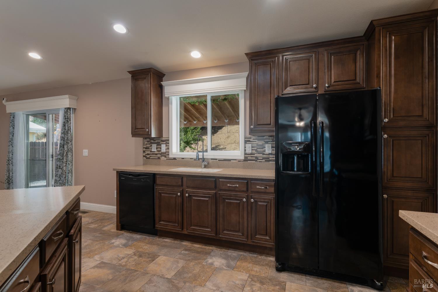 3437 Sol Lane Ukiah CA 95482