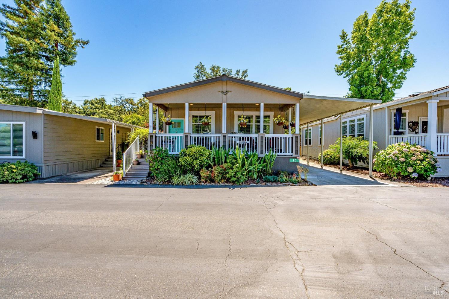2412 Foothill Boulevard Calistoga CA 94515