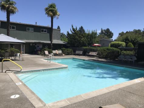 63 Oakcreek Court Santa Rosa CA 95409