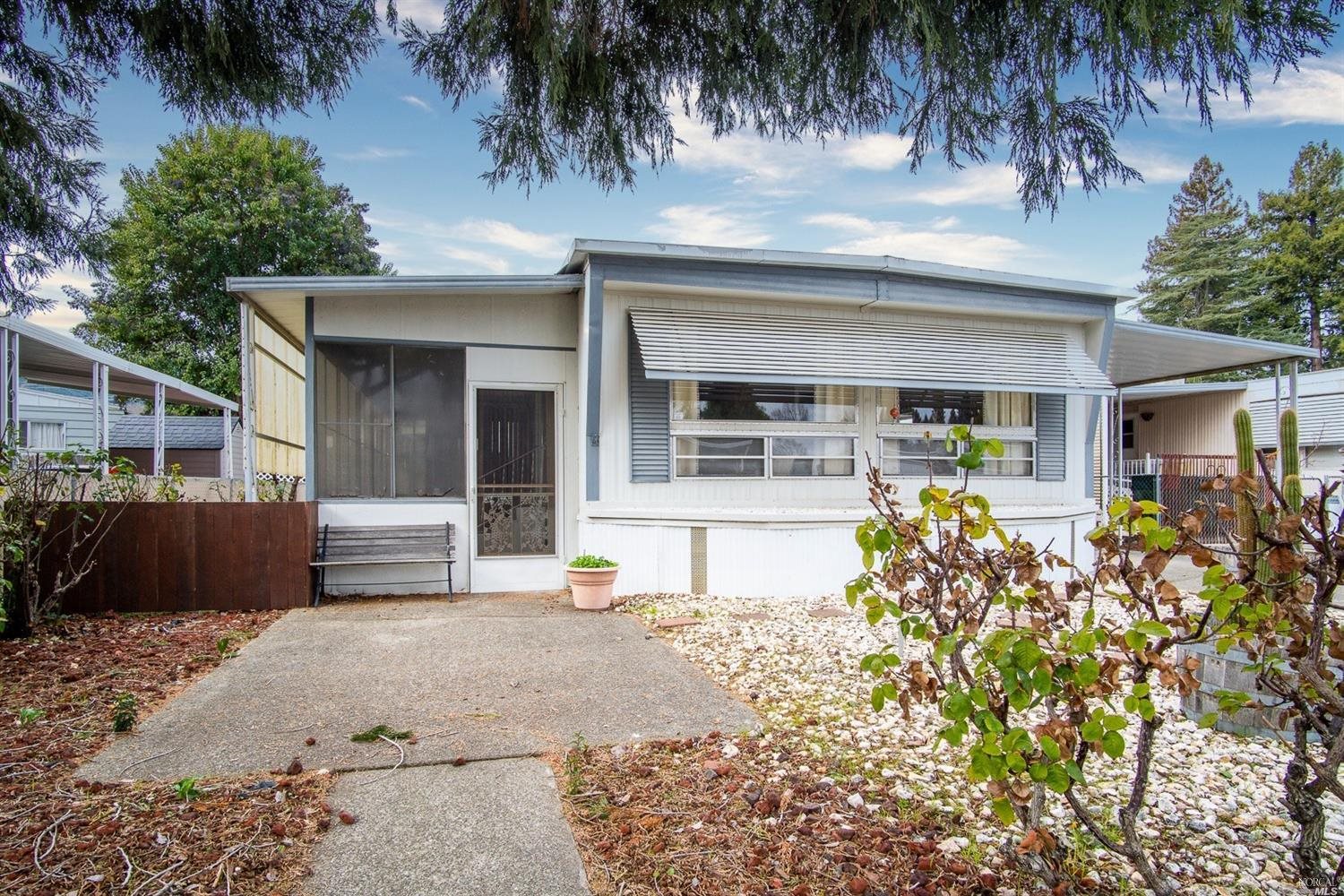 660 Leslie Street Ukiah CA 95482