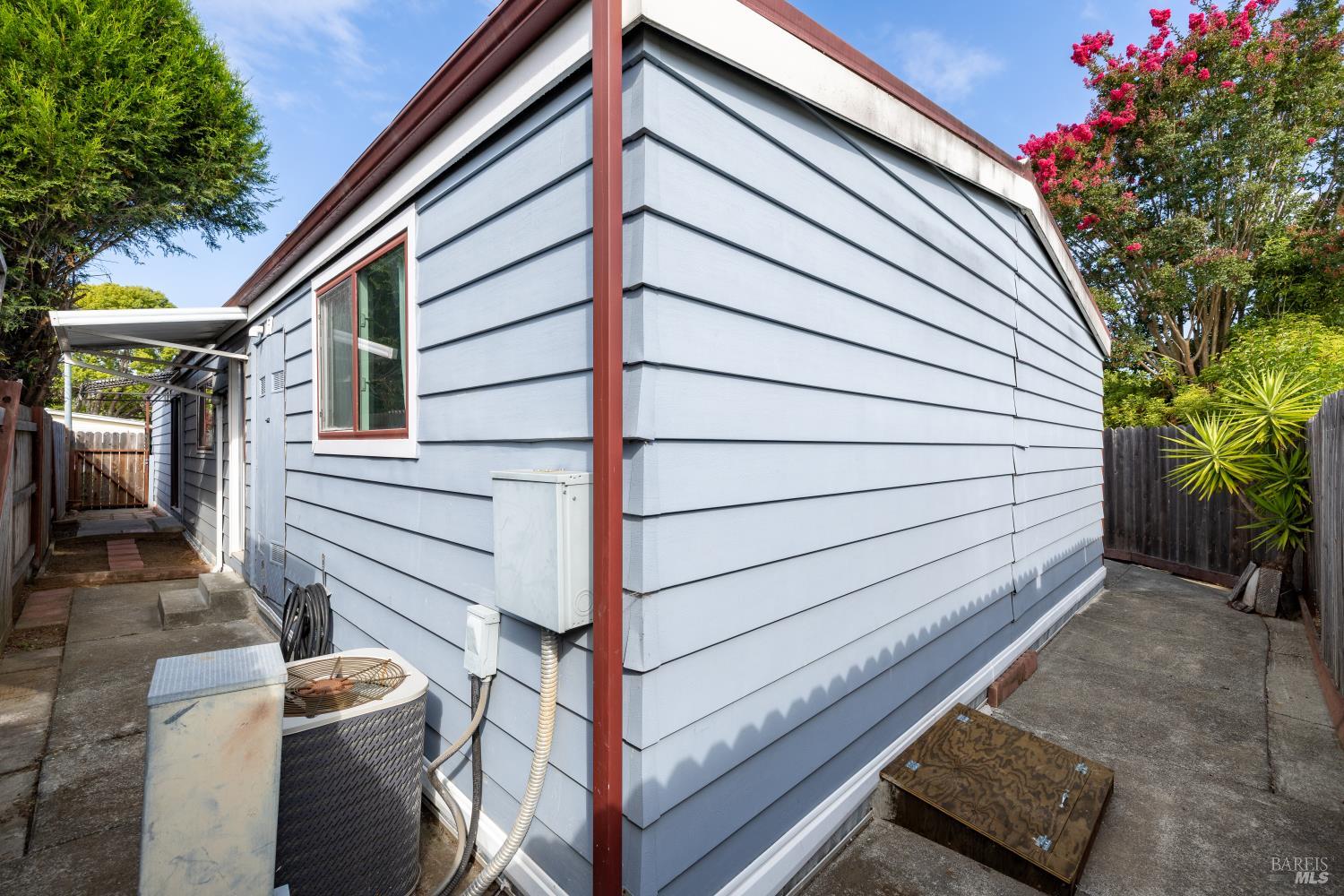 81 Charro Drive Santa Rosa CA 95401