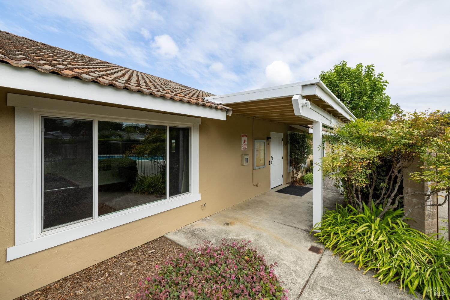 81 Charro Drive Santa Rosa CA 95401