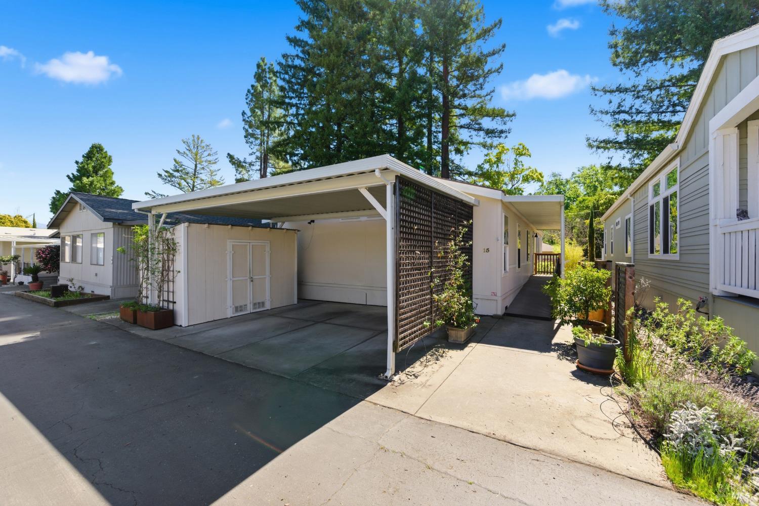 2412 Foothill Boulevard Calistoga CA 94515