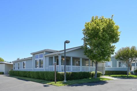 544 Rosewood Circle Petaluma CA 94954
