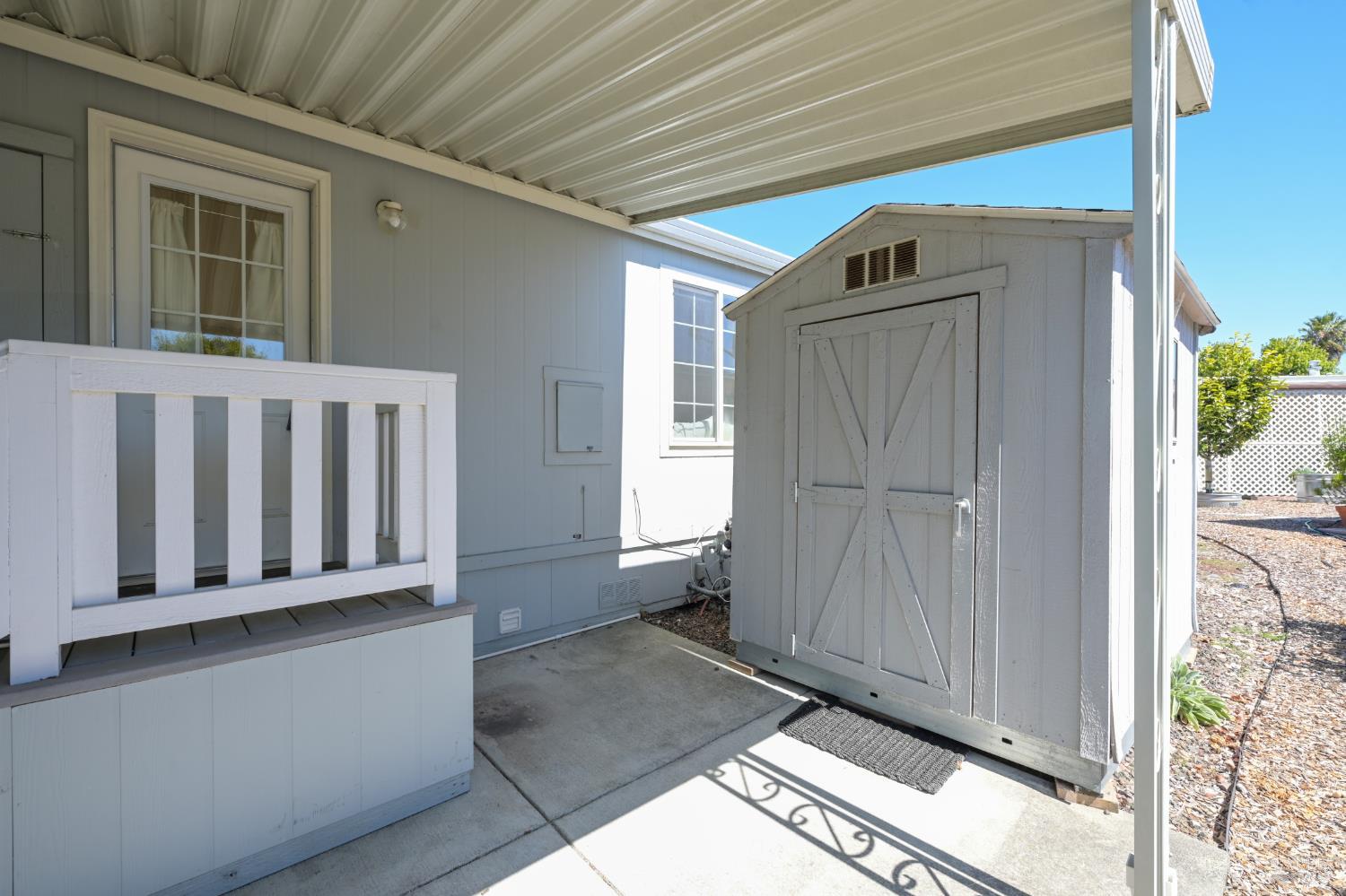 544 Rosewood Circle Petaluma CA 94954