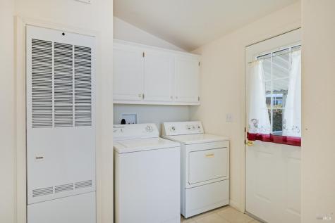 544 Rosewood Circle Petaluma CA 94954