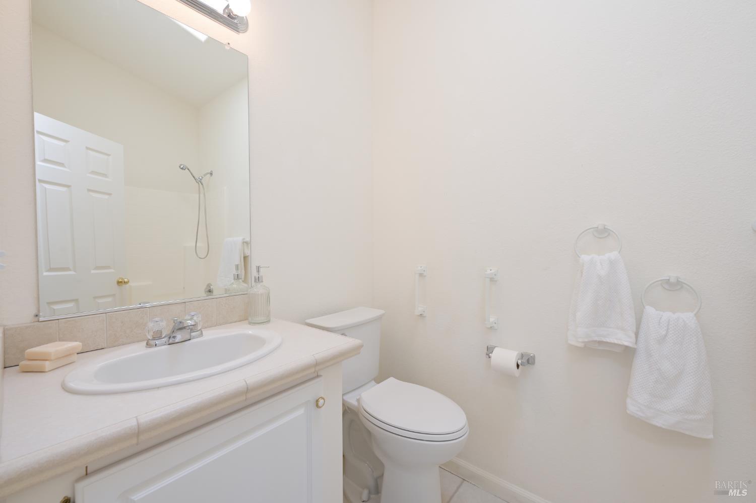544 Rosewood Circle Petaluma CA 94954