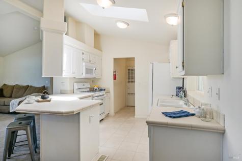 544 Rosewood Circle Petaluma CA 94954