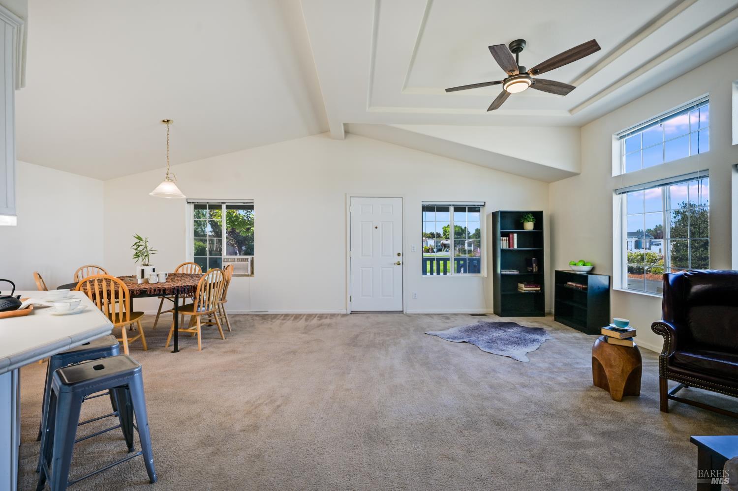 544 Rosewood Circle Petaluma CA 94954