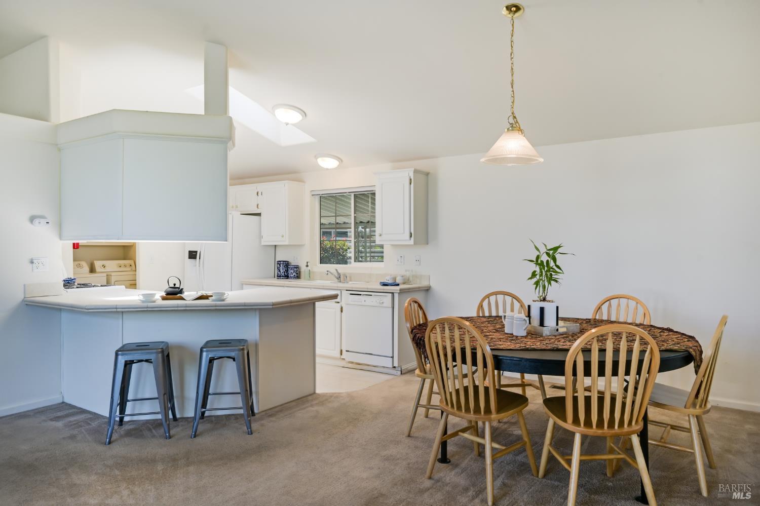 544 Rosewood Circle Petaluma CA 94954