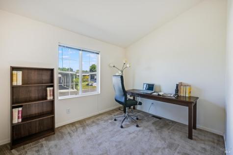 544 Rosewood Circle Petaluma CA 94954