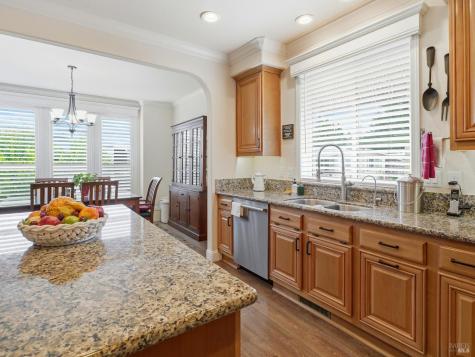 76 Shamrock Circle Santa Rosa CA 95403