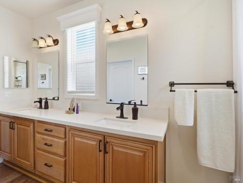 76 Shamrock Circle Santa Rosa CA 95403