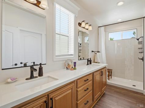 76 Shamrock Circle Santa Rosa CA 95403