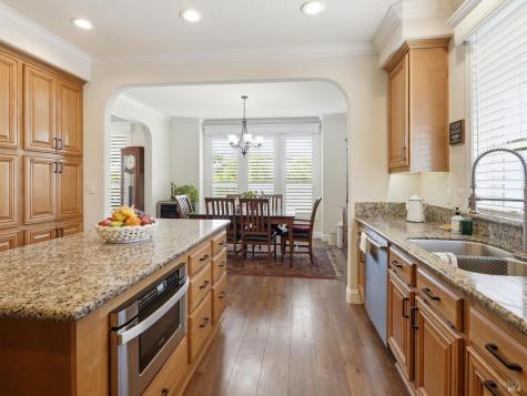 76 Shamrock Circle Santa Rosa CA 95403
