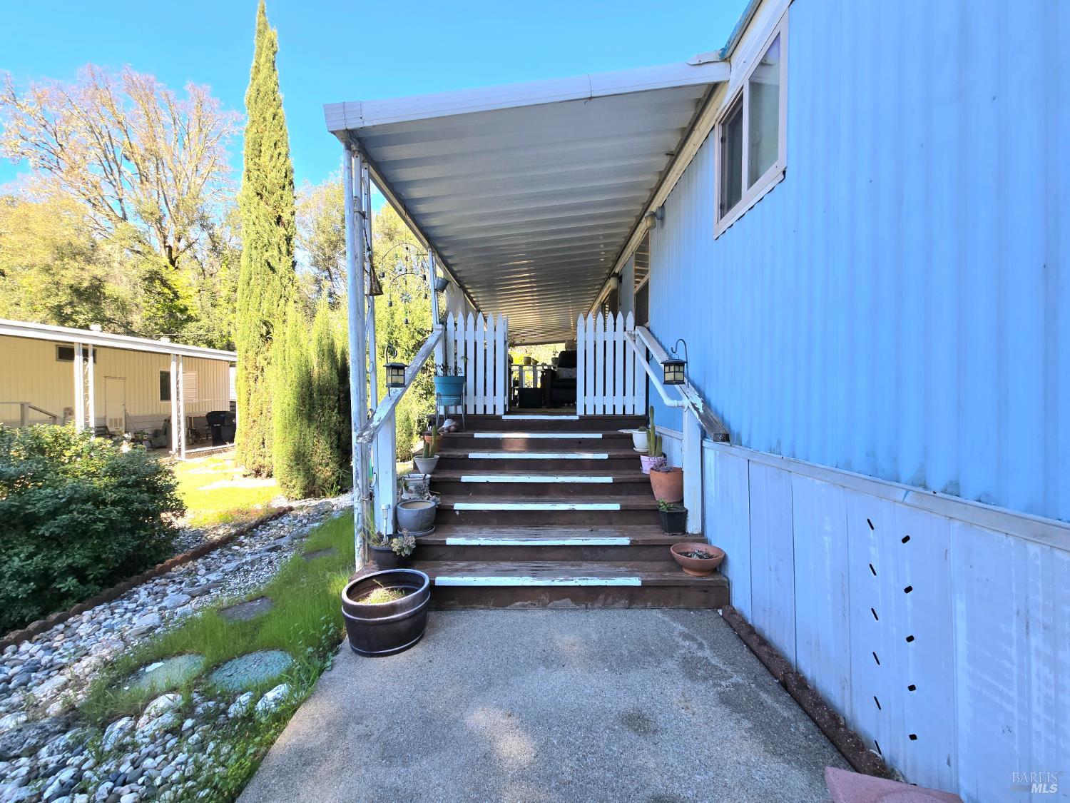 10755 Mobile Village Way Willits CA 95490
