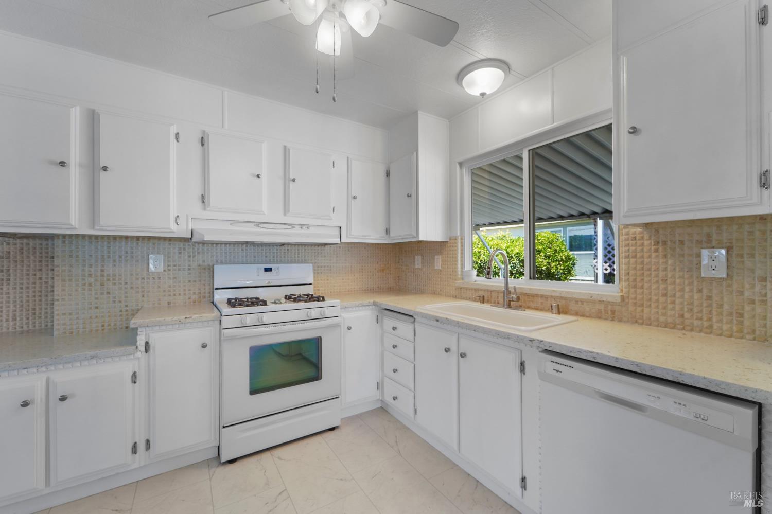 1597 Alamo Drive Vacaville CA 95687