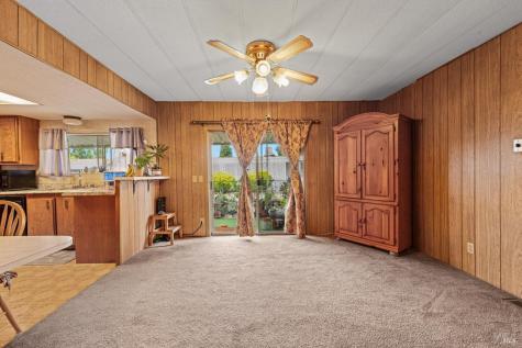 8166 Willow Street Windsor CA 95492