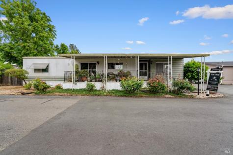 8166 Willow Street Windsor CA 95492