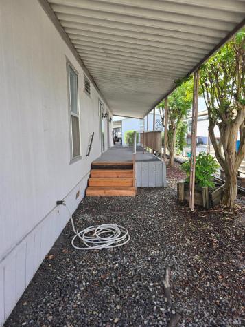 21 Estrella Drive Santa Rosa CA 95403
