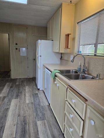 21 Estrella Drive Santa Rosa CA 95403