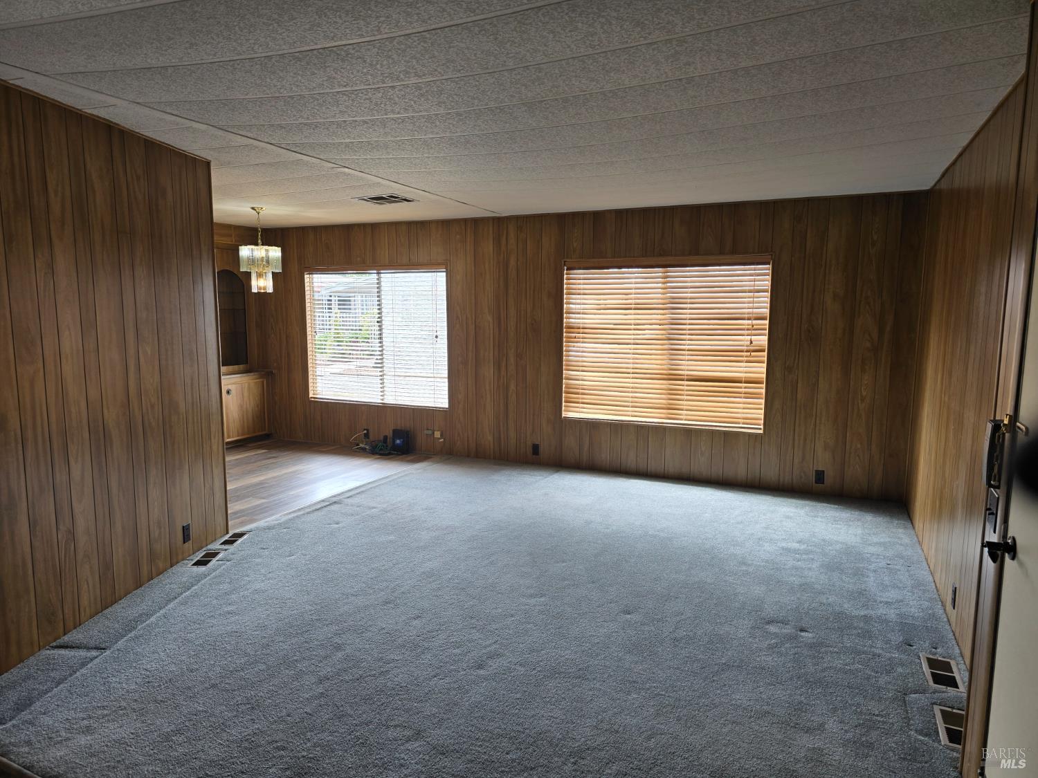 21 Estrella Drive Santa Rosa CA 95403