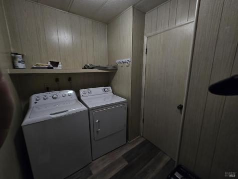 21 Estrella Drive Santa Rosa CA 95403