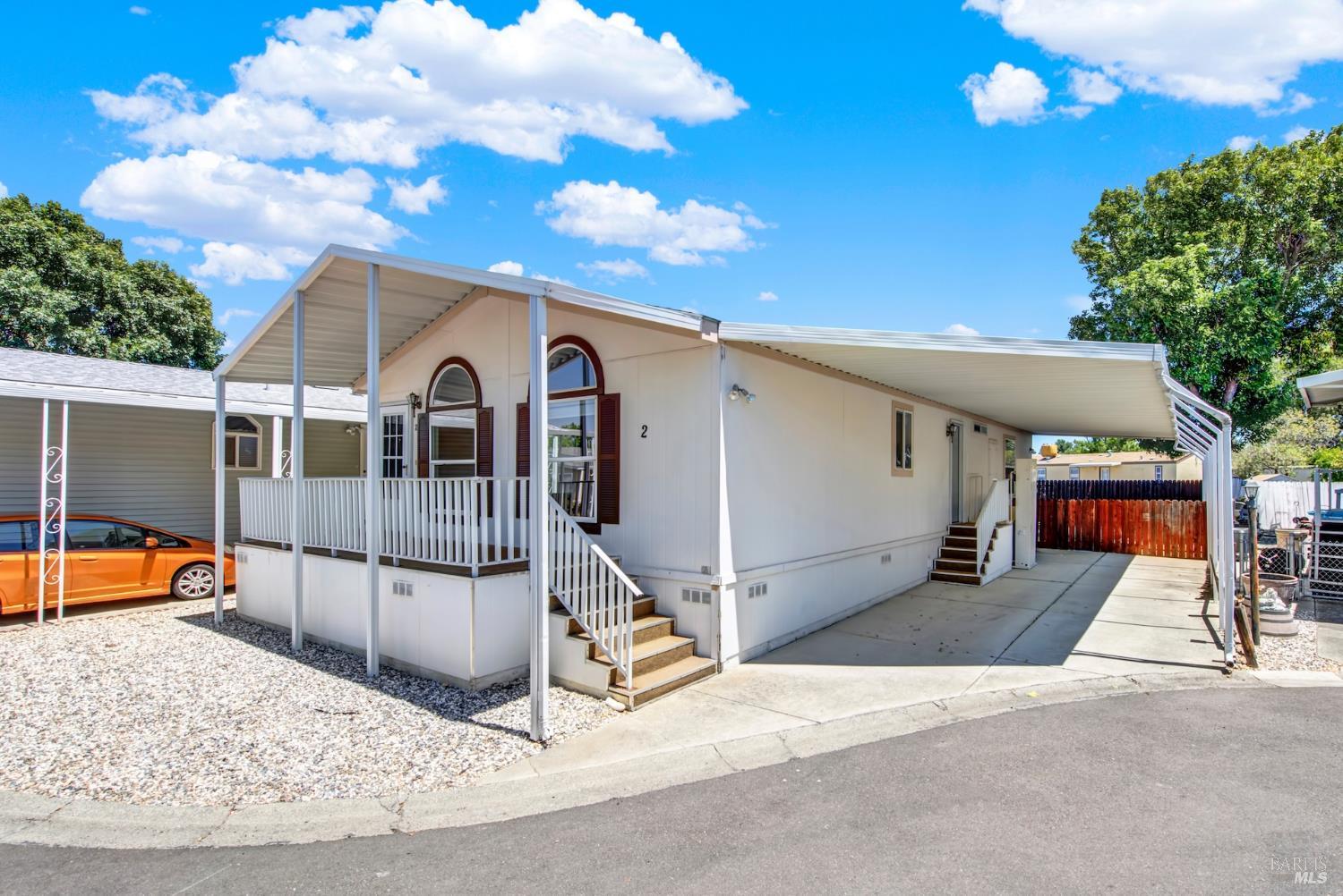 2 Del Loma #2 Court Vacaville CA 95687