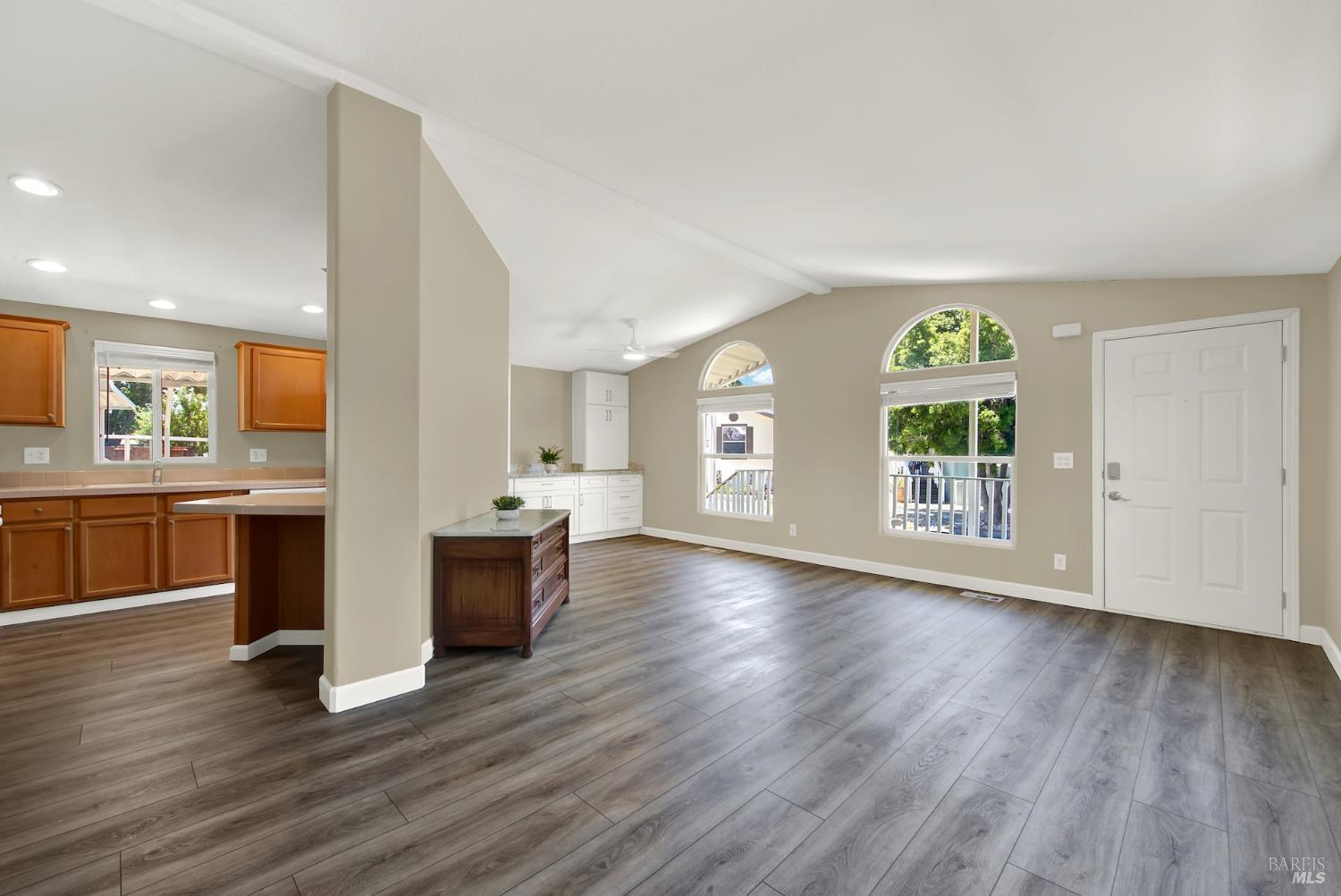 2 Del Loma #2 Court Vacaville CA 95687