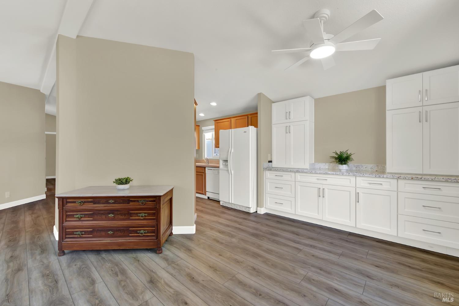 2 Del Loma #2 Court Vacaville CA 95687