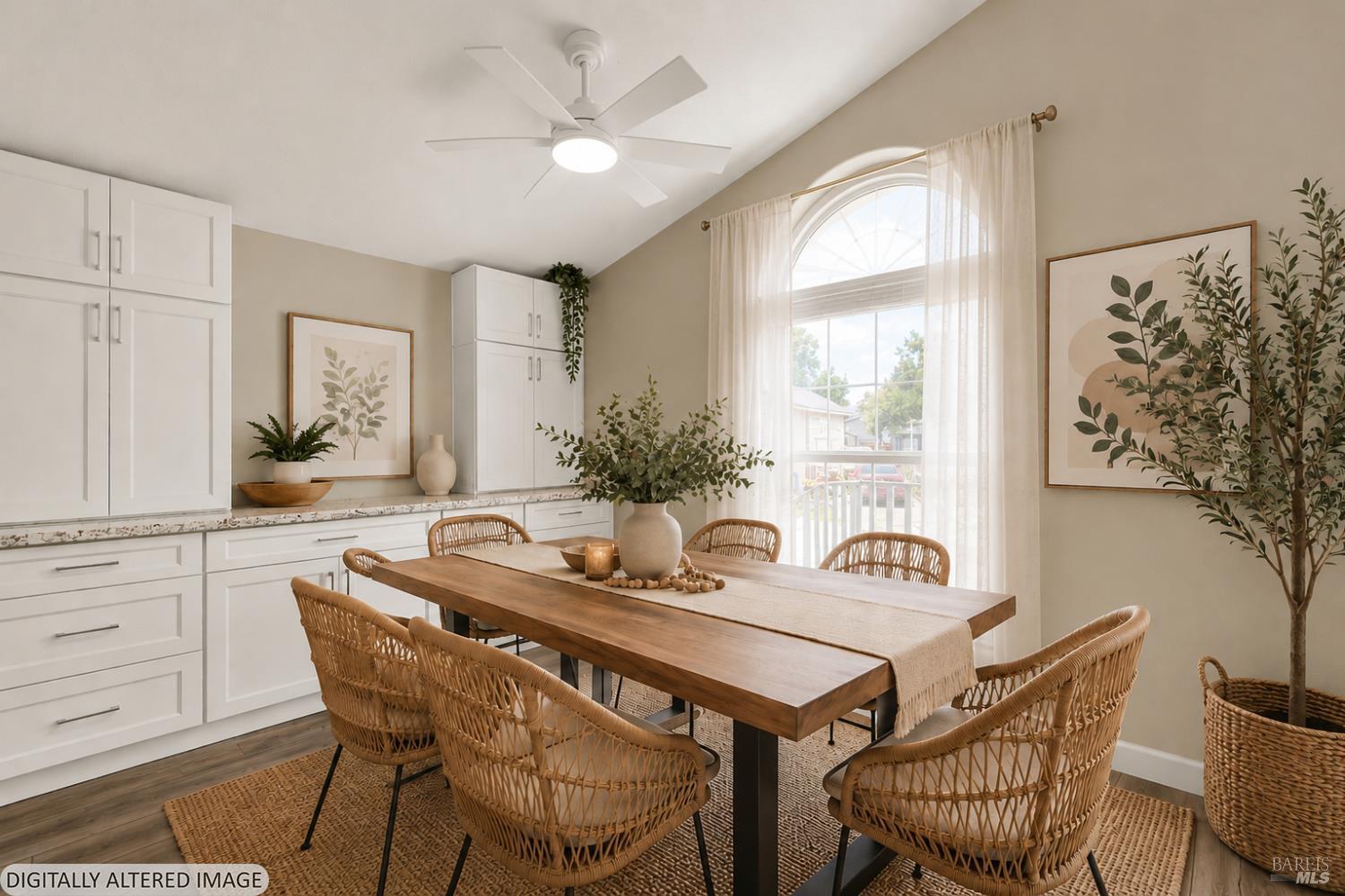 2 Del Loma #2 Court Vacaville CA 95687
