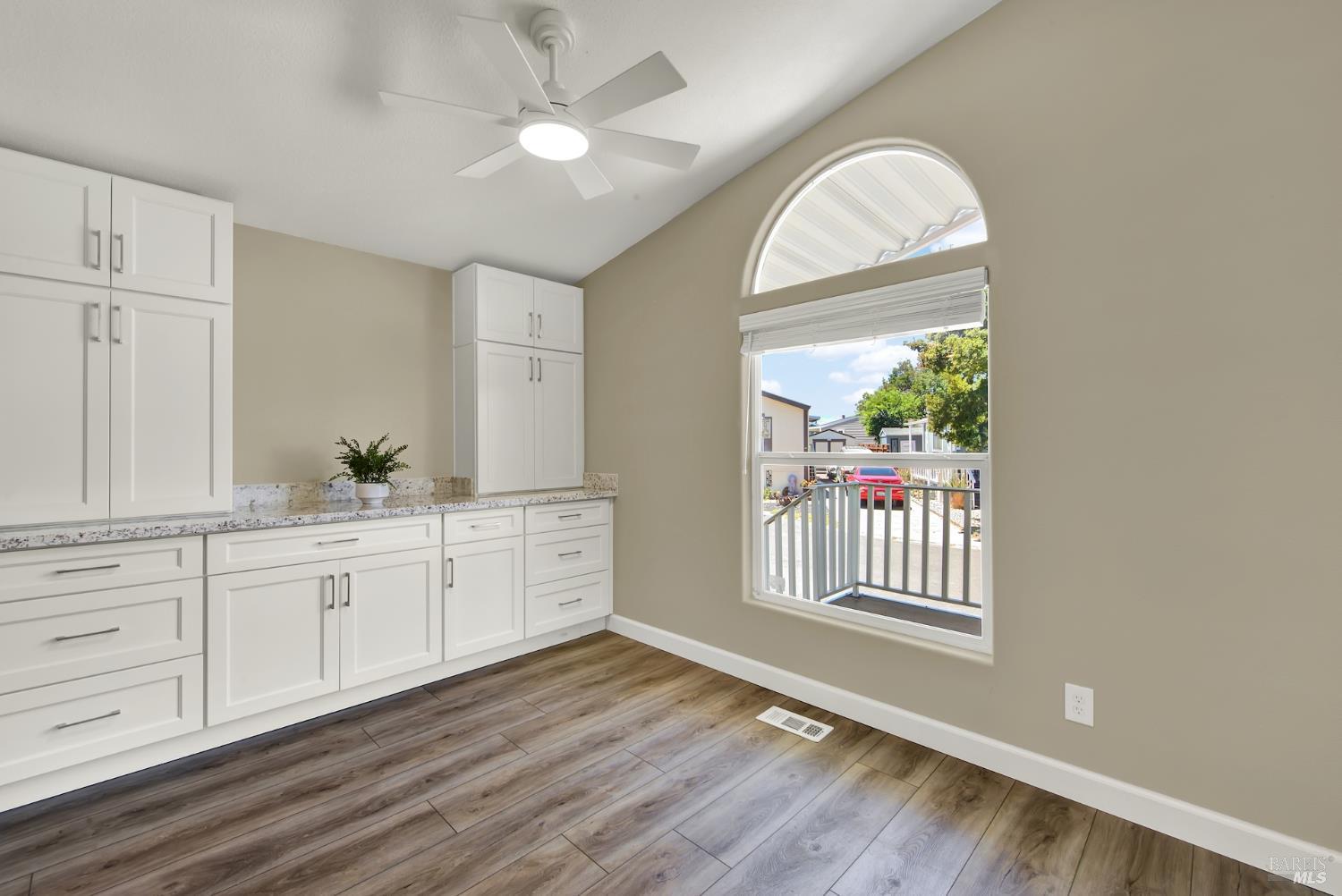 2 Del Loma #2 Court Vacaville CA 95687