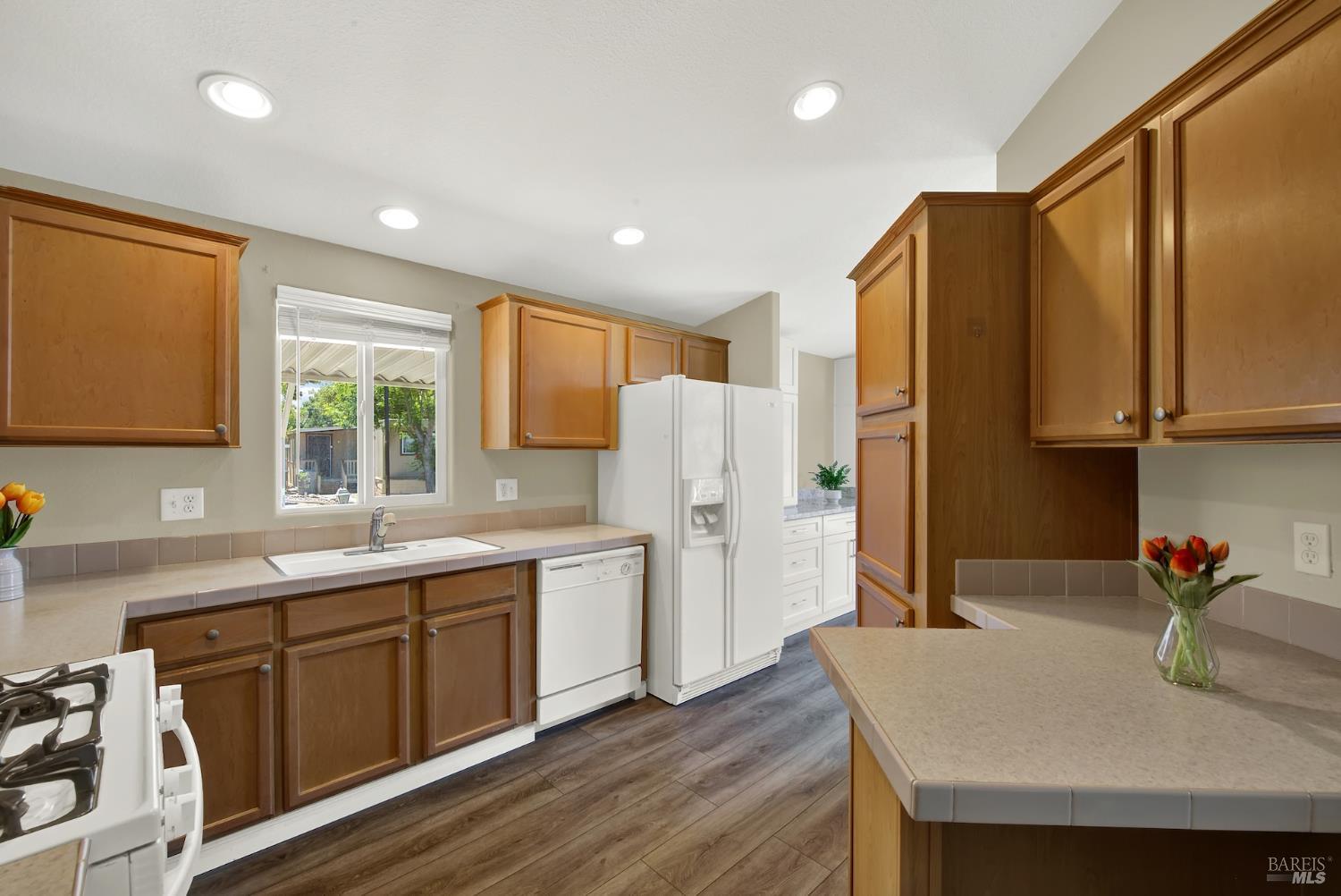 2 Del Loma #2 Court Vacaville CA 95687