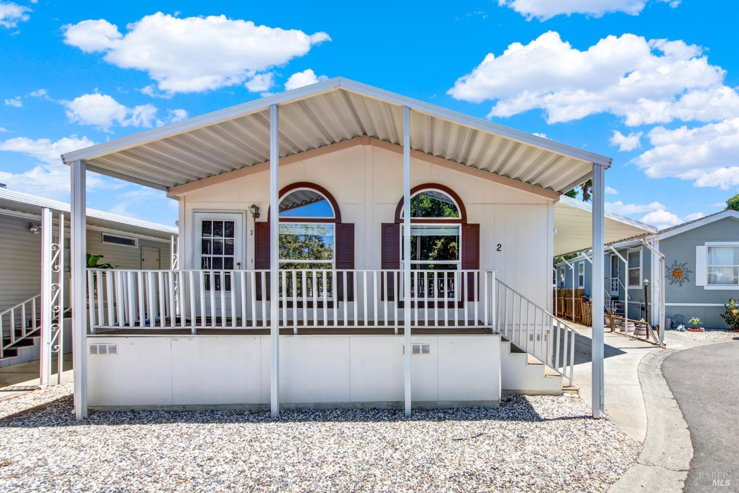 2 Del Loma #2 Court Vacaville CA 95687