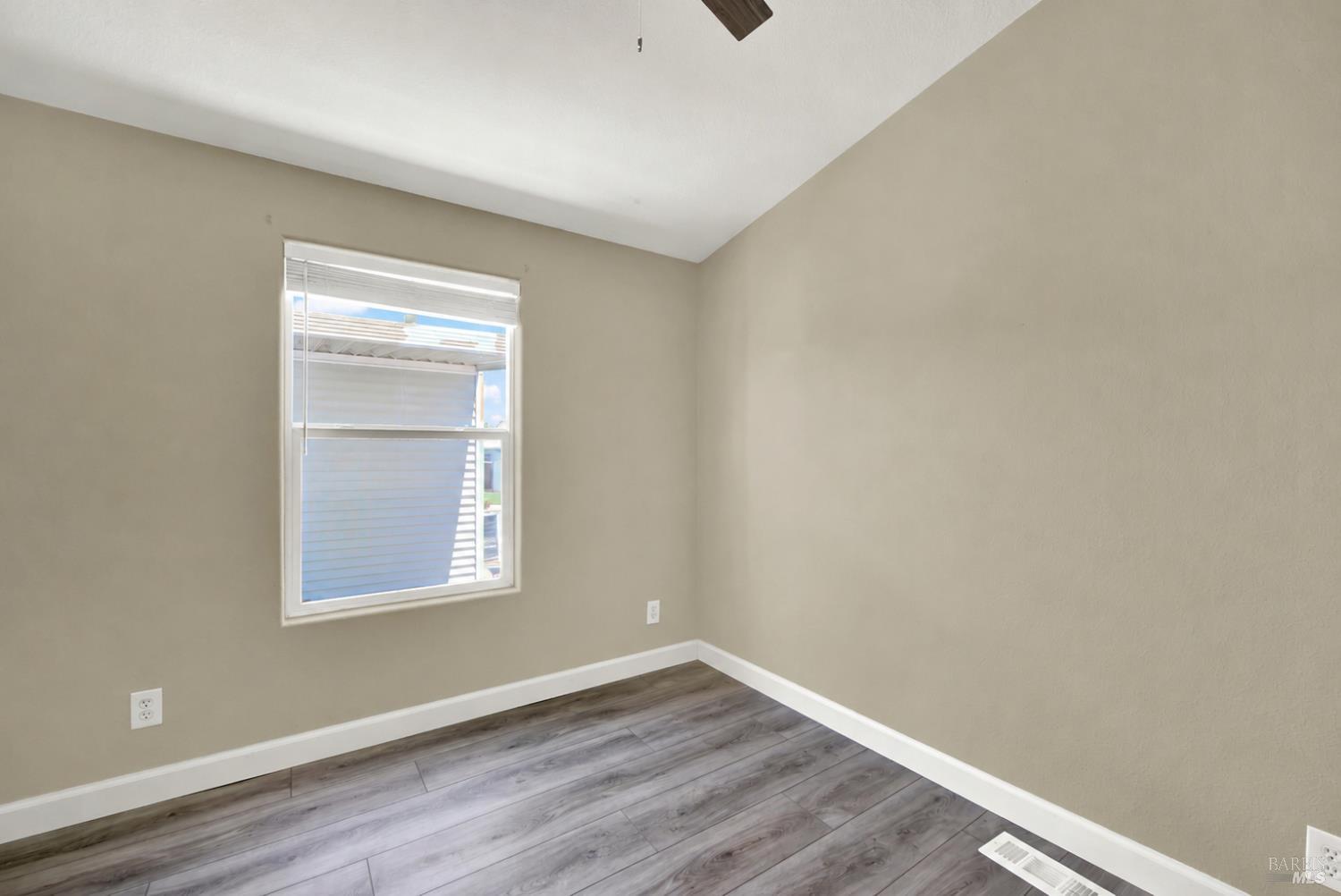 2 Del Loma #2 Court Vacaville CA 95687