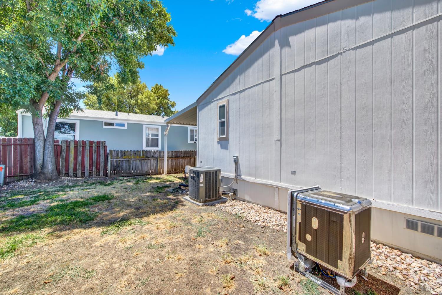 2 Del Loma #2 Court Vacaville CA 95687