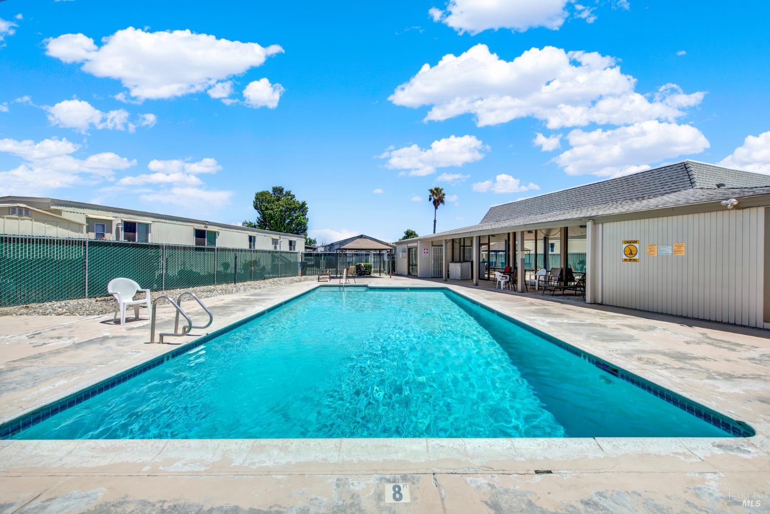 2 Del Loma #2 Court Vacaville CA 95687