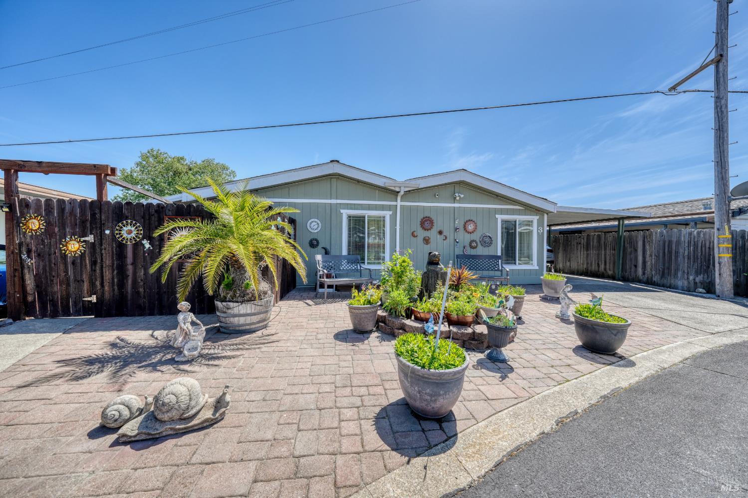 5830 Robin Hill Drive Lakeport CA 95453