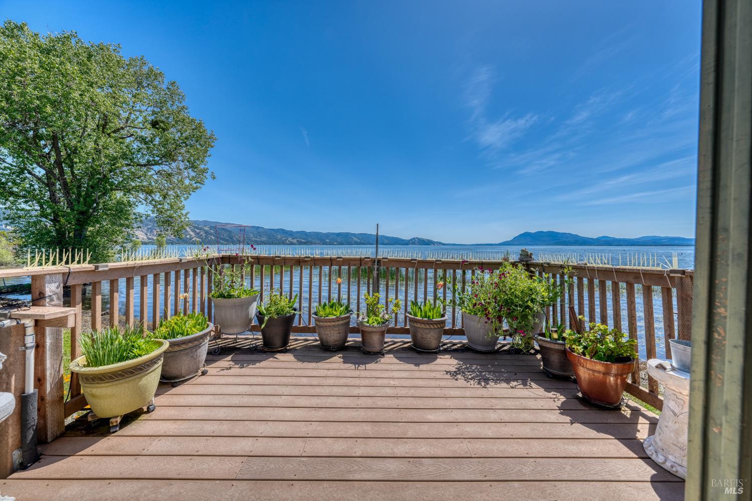 5830 Robin Hill Drive Lakeport CA 95453