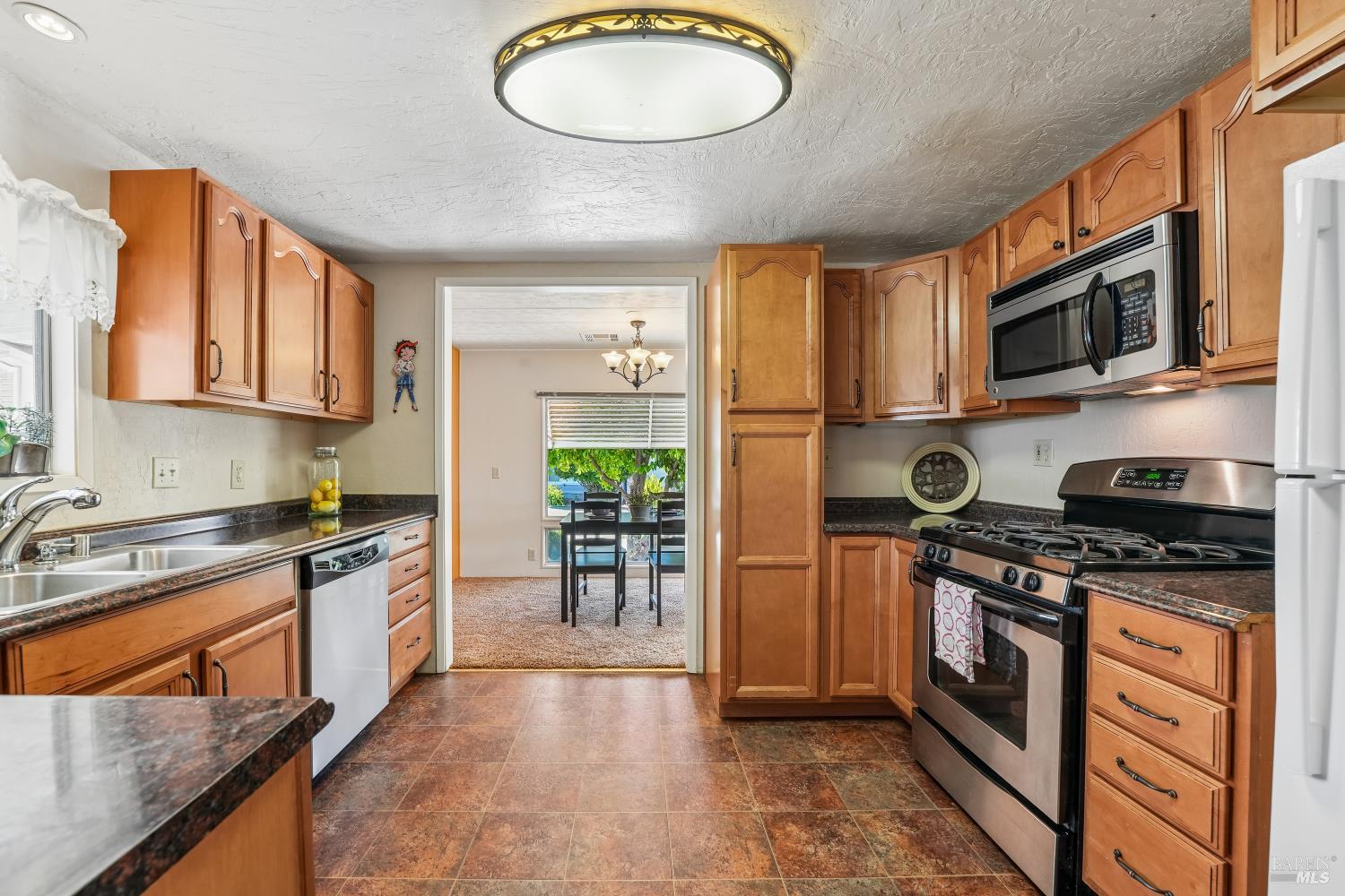 90 Hacienda Drive Napa CA 94558