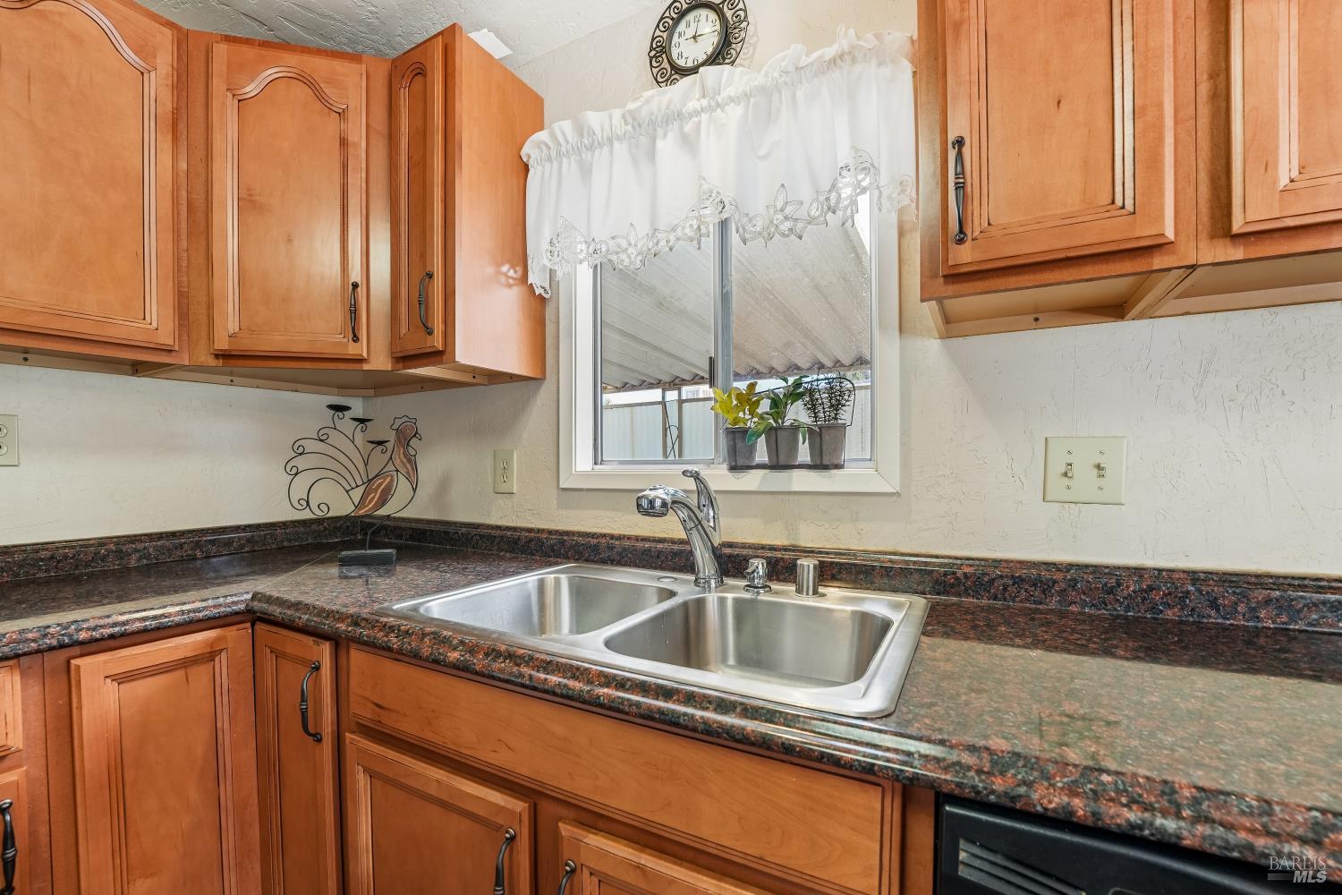 90 Hacienda Drive Napa CA 94558