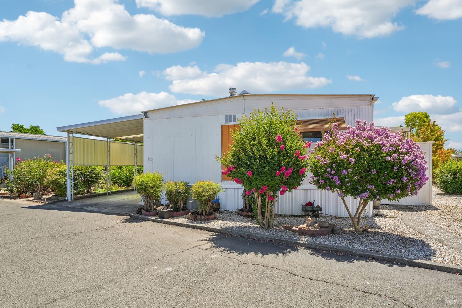 90 Hacienda Drive Napa CA 94558