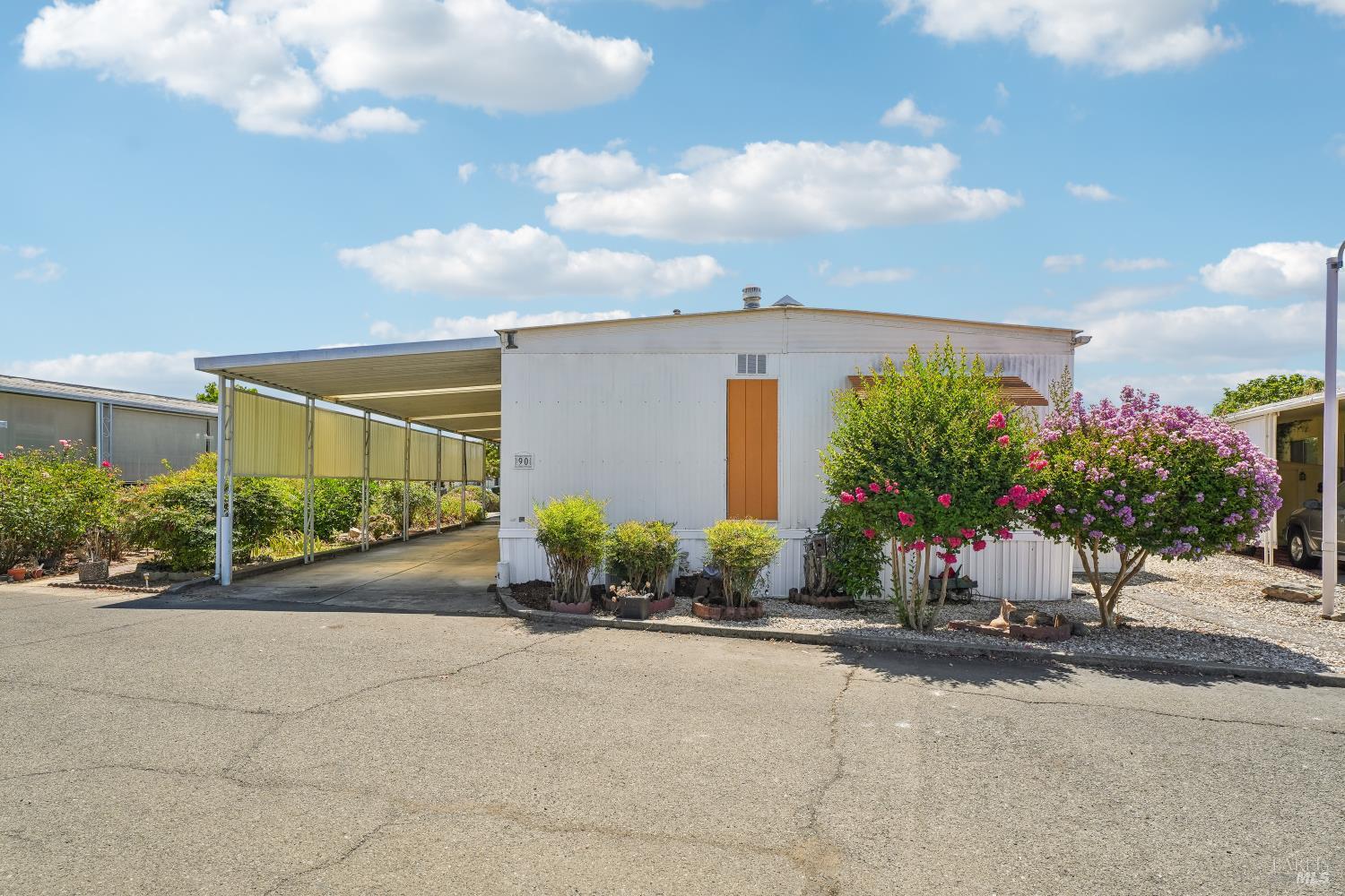 90 Hacienda Drive Napa CA 94558