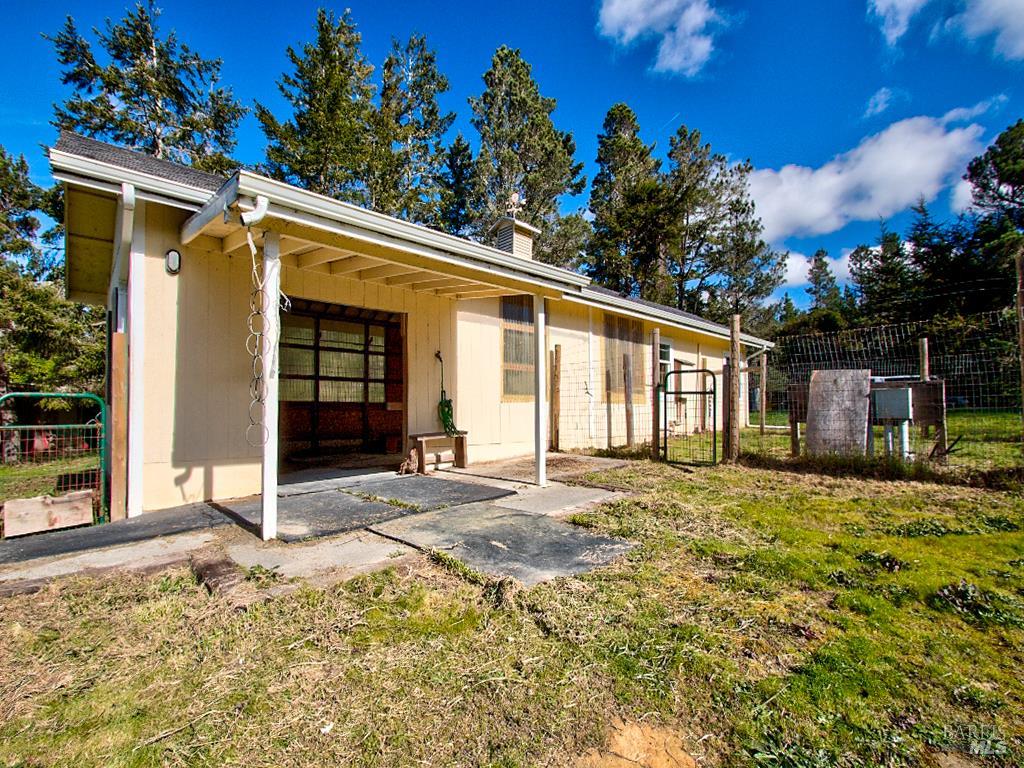 14100 Prairie Way Mendocino CA 95460